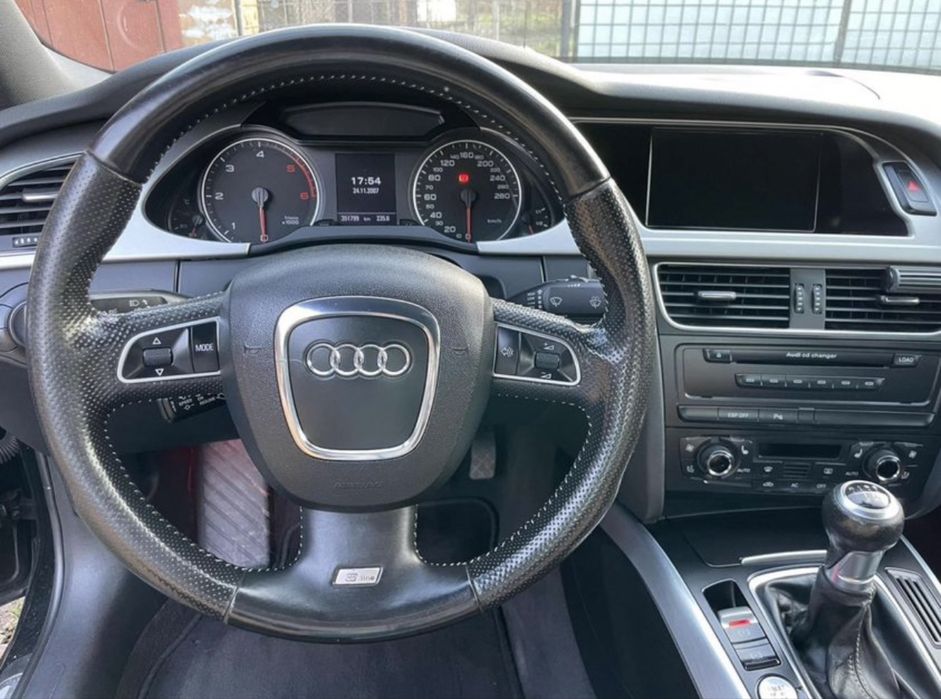 Audi a4 b8 2.0 tdi