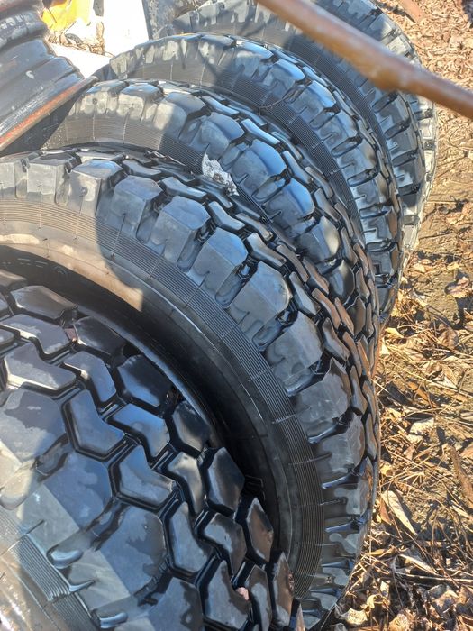 Vând  roți  remorcă  8 prezoane  tubeless