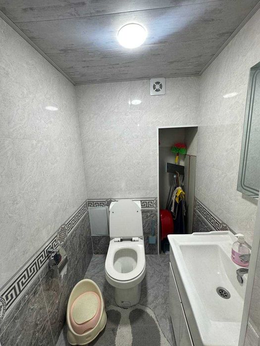 3х комнатная квартира на 9 этаже 80кв/м, в Самарканде