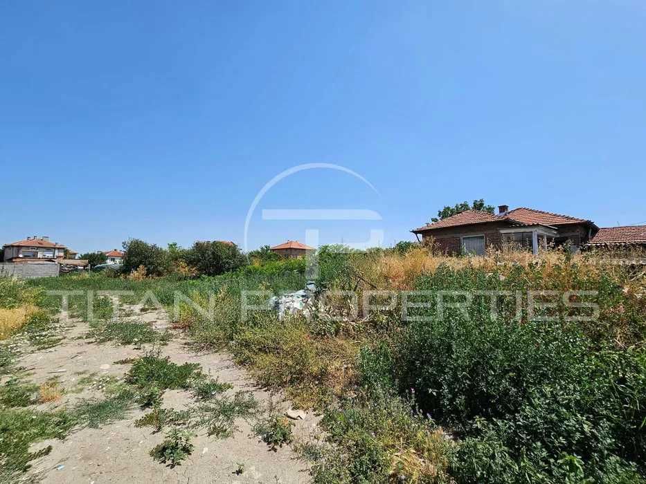 Парцел в с. Радиново