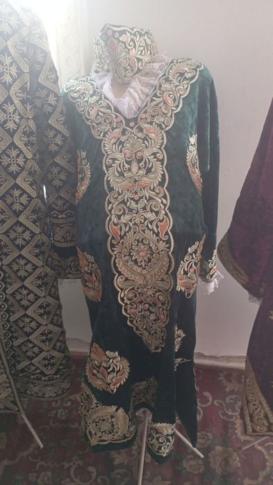 Sarpo choponlari hamda chimildiq sotiladi
