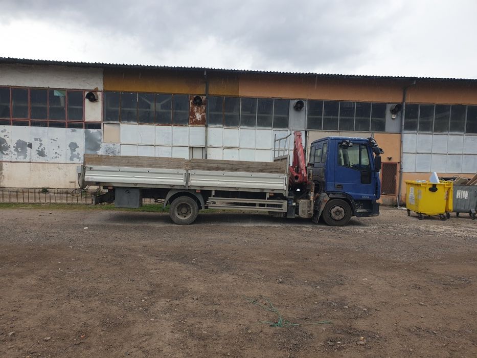 Изгоден транспор за София и страната с кран