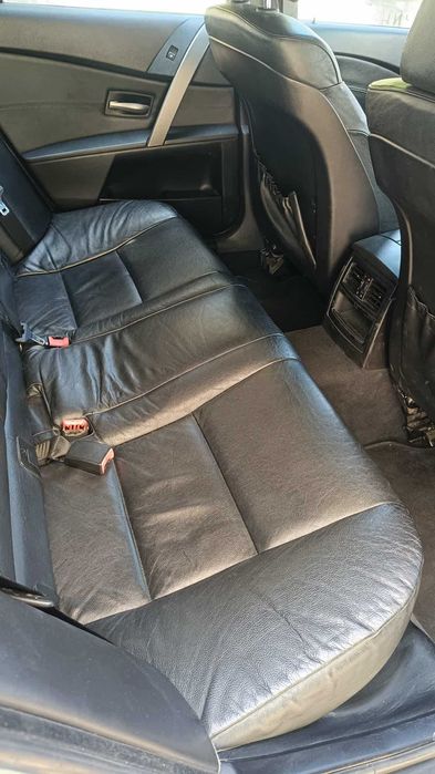 Лек автомобил BMW