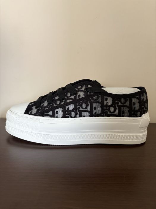 Dior кецове ....