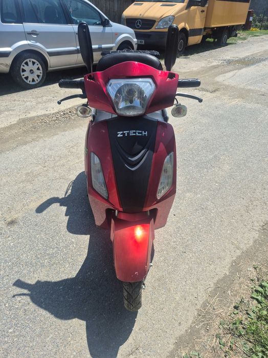 Scooter electric