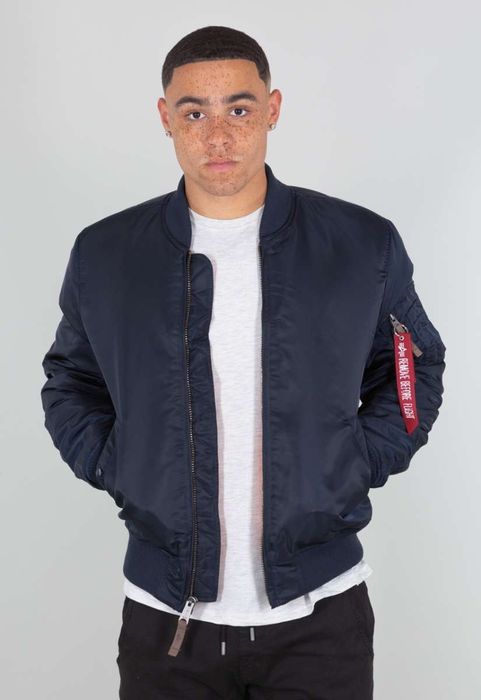 Пилотско яке тип бомбър на Alpha Industries