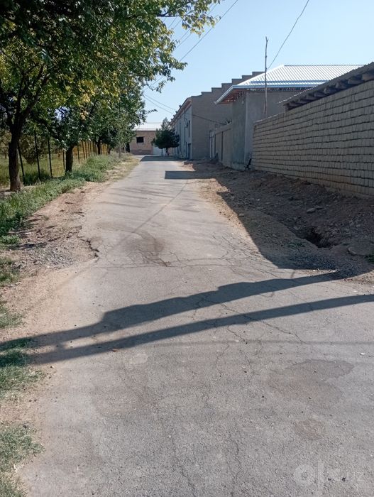 Обменяю землю на квартиру или на авто