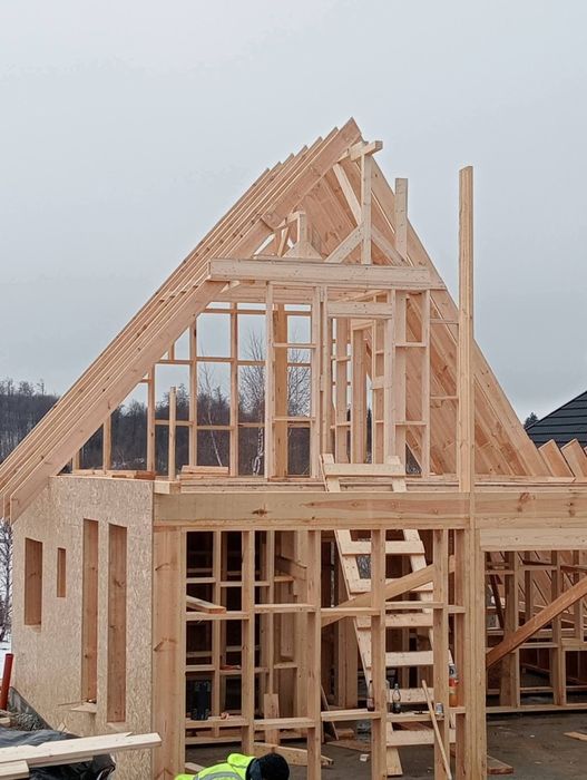 Case Modulare pe Structură Metalică și Panouri Sandwich – Calitate Garantată
​Construim locuințe moderne, durabile și eficiente energetic, adaptate ne
