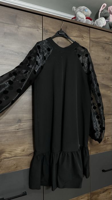 Продам нарядное женское платье