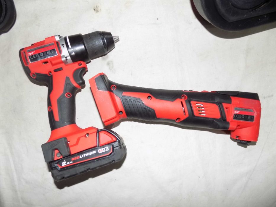 Fierastrau cu banda 12/18V Milwaukee