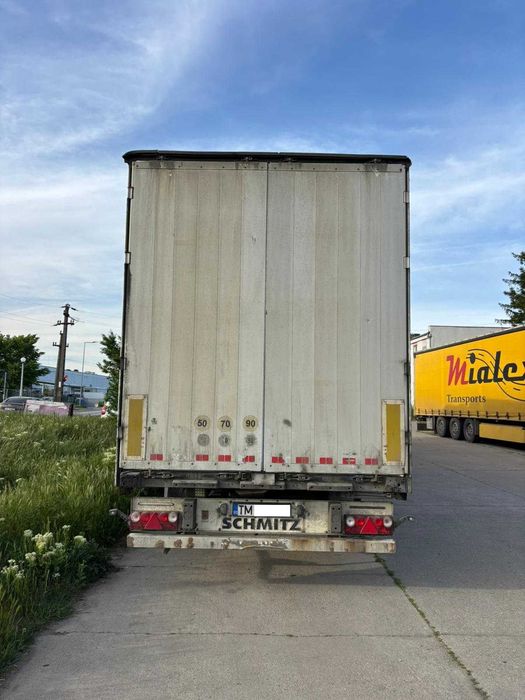 De vanzare ansamblu Scania 2007, 480 CP, EURO4, 1700000 km, cu semiremorca Schmitz cu sasiu galvanizat. Pret 9900 Euro