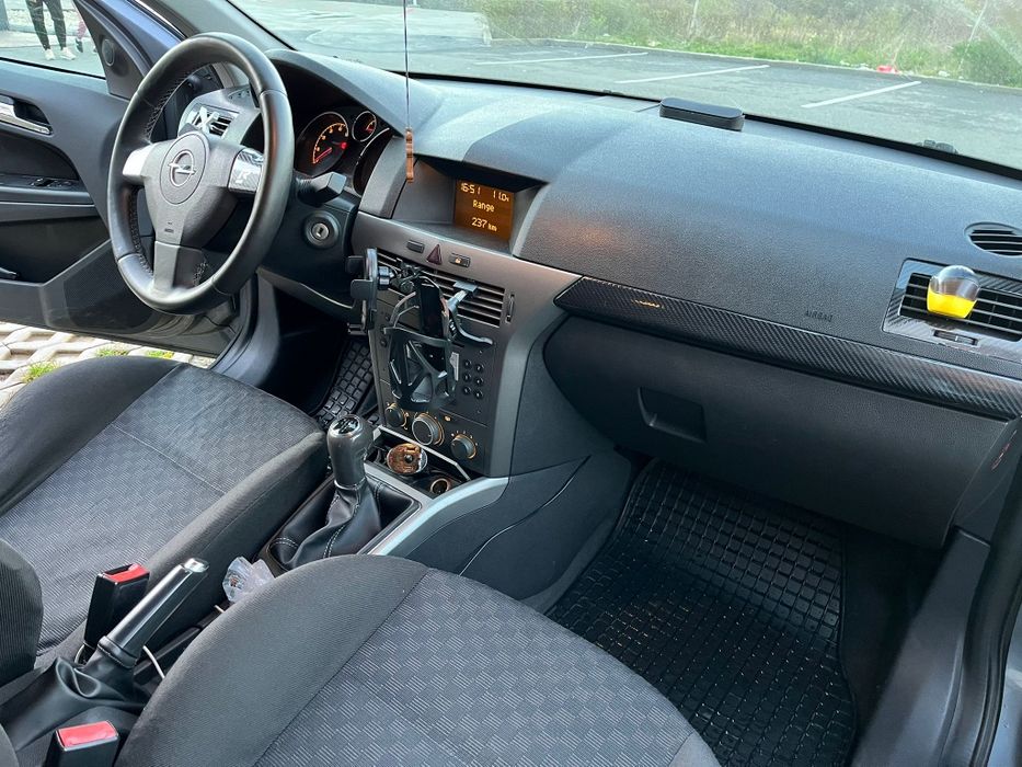 OPEL Astra 2005 — imagine 4