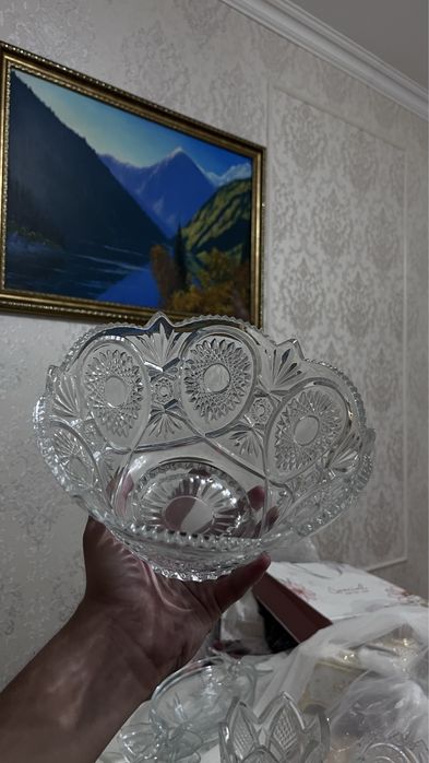 Посуды, вазы, конфетницы