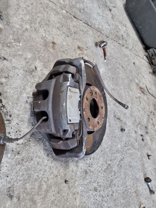 Sistem franare marit disc etrier fata vw t5 t6 caravelle multivan