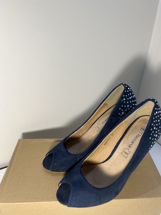 Продаю туфли турция размер 38