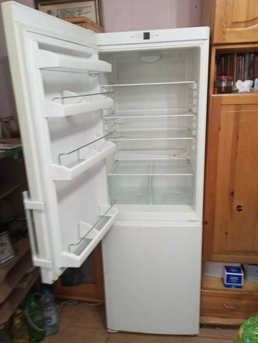 Хладилник Liebher