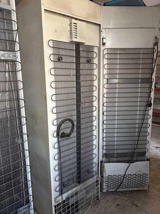 Витринный холодильник