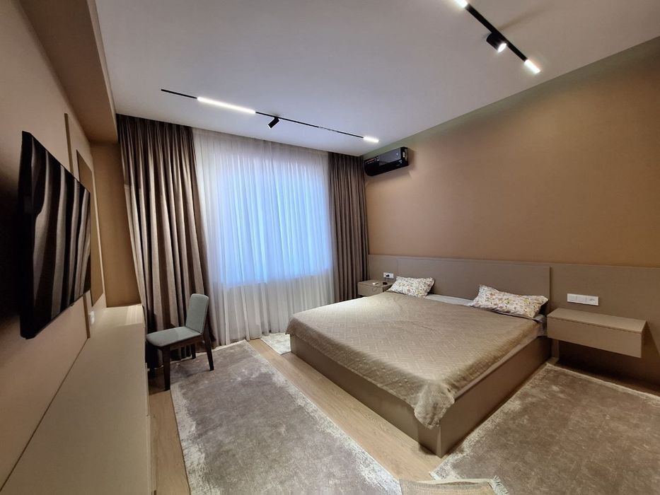 Срочно продаётся, Мирзо Улугбкский район, квартыра 175 кв.м. есть торг