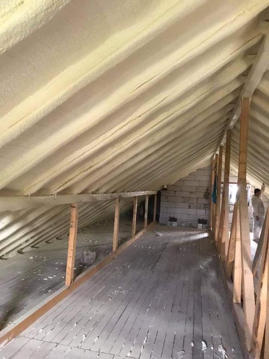 Izolații cu Spuma Poliuretanica Constanta,Tulcea,Ialomita, etc