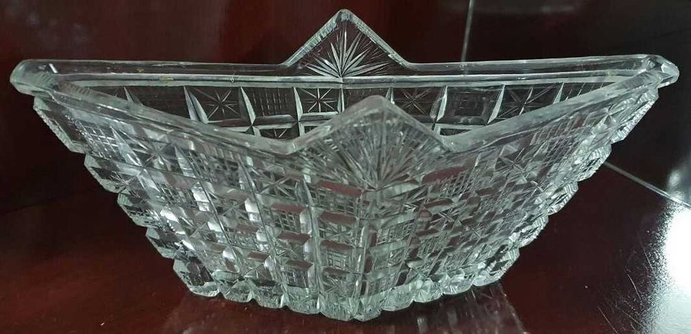 Хрустальные вазы