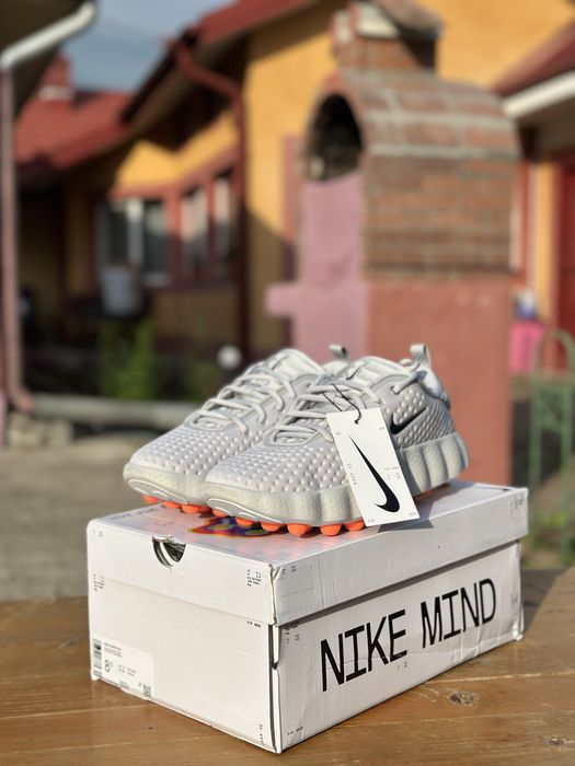 Nike Mind 002 Gray