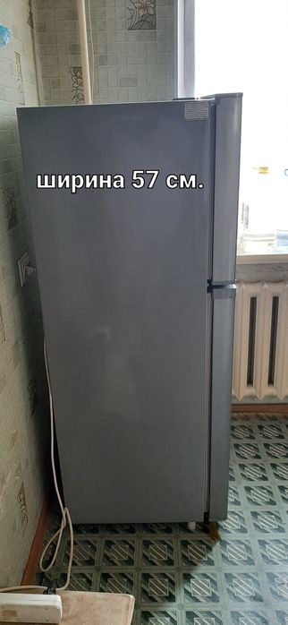 Холодильник Samsung