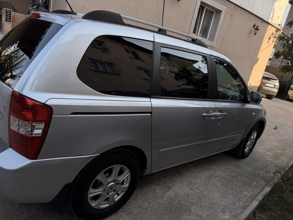 Kia Carnival 2006