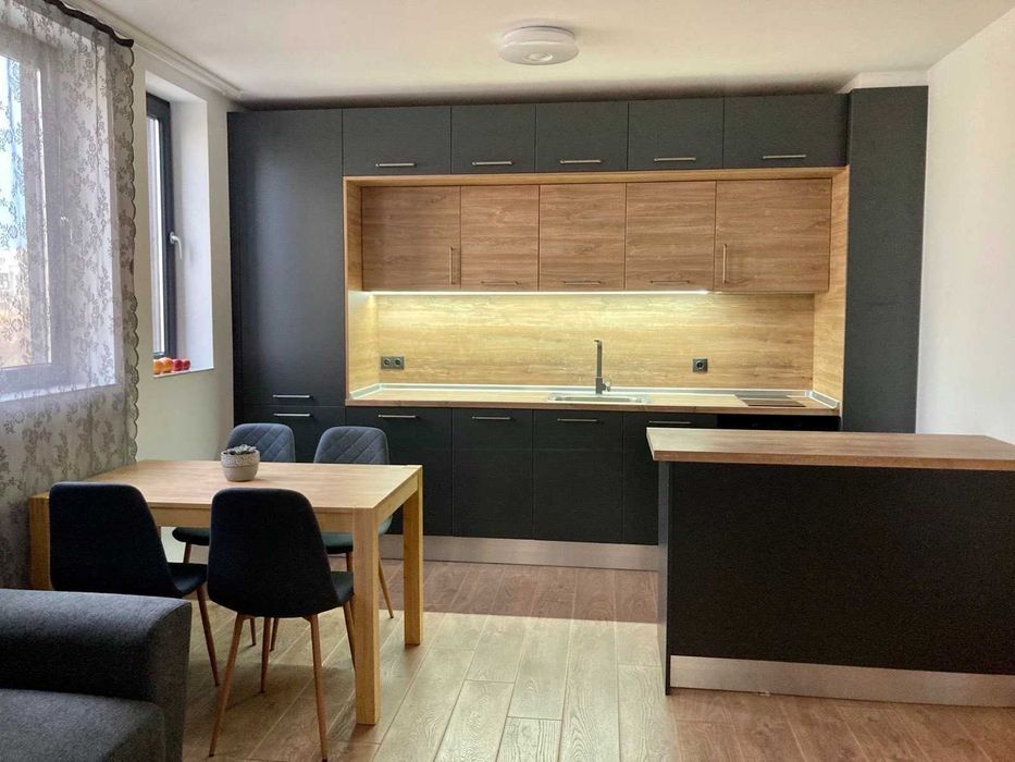 Дава се под наем Двустаен апартамент в София, Бъкстон - 60 кв.м за 625 € - Снимка #1