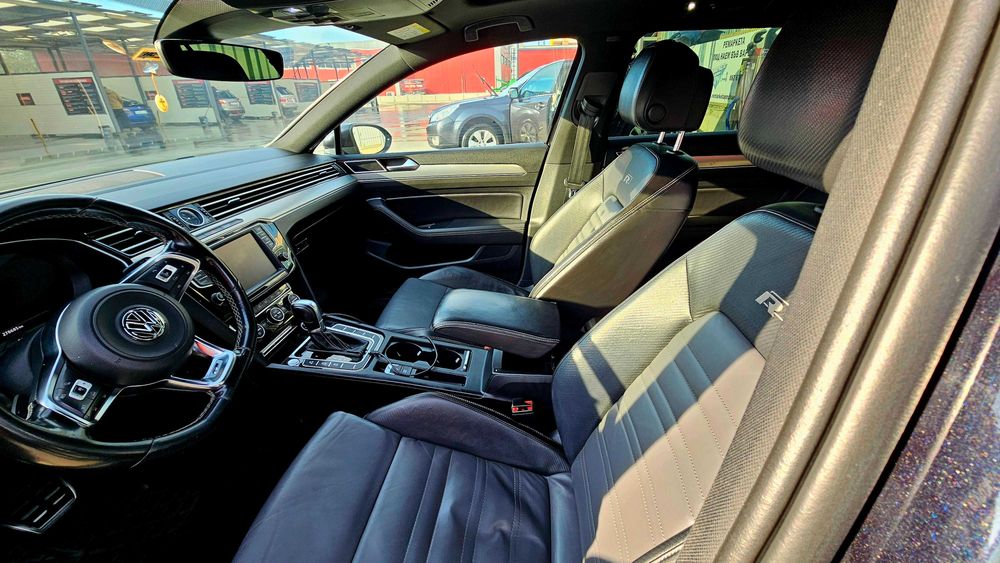 VW Passat R-Line 4x4 Full