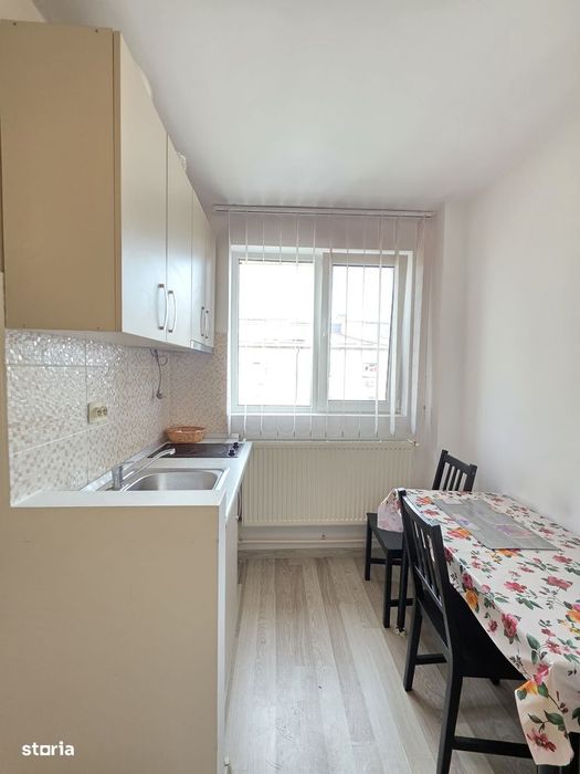 Piata Trapezului/5 minute metrou