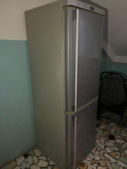 Холодильник Самсунг