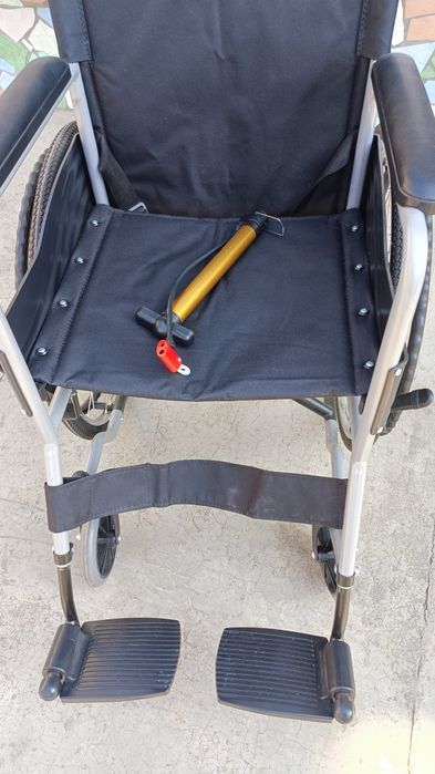 Кресло инвалидное