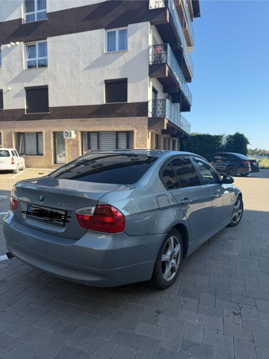 Bmw seria 3  An 2005