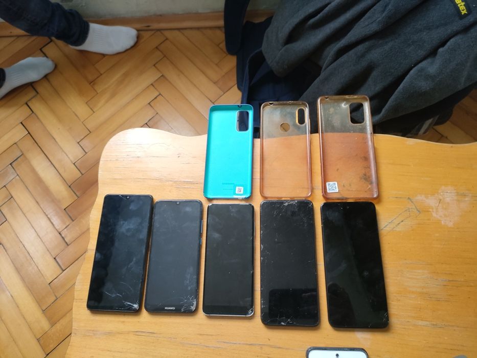 Lot Telefoane Pentru Piese