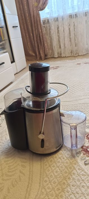 Соковыжималка мощная