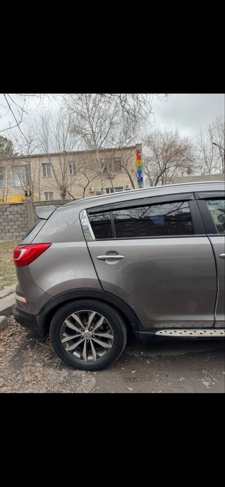 Продам kia sportage R