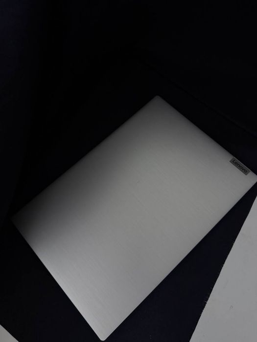 Ноутбук Lenova