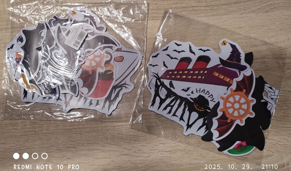 16 magneți de frigider de Halloween