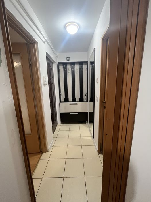 Garsonieră decomandată în Rovine