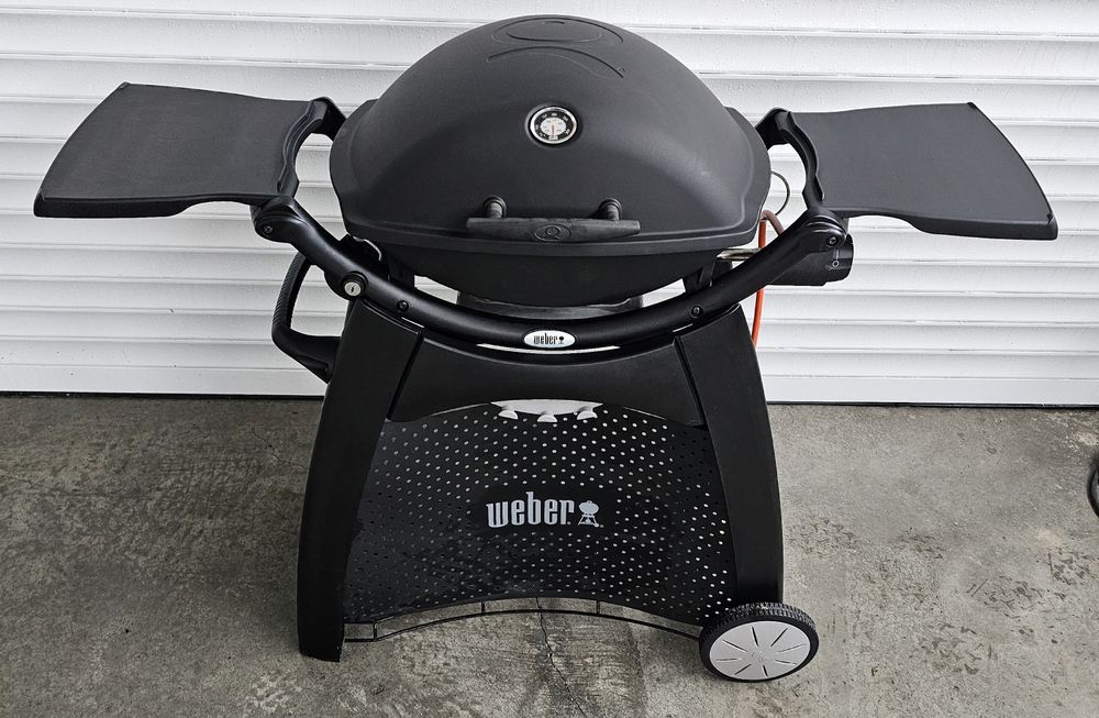 Газово барбекю WEBER Q