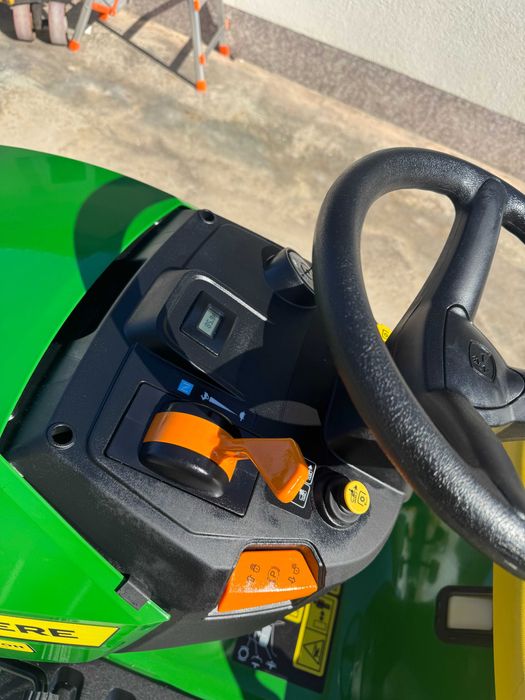 JOHN DEERE X147 R КОСАЧКА 85 МОТО ЧАСА