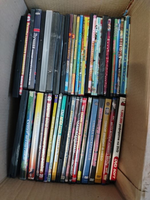 Книги разных жанров цена 450тг