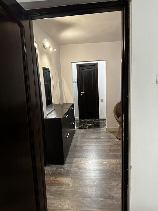 PF inchiriez apartament 3C + living