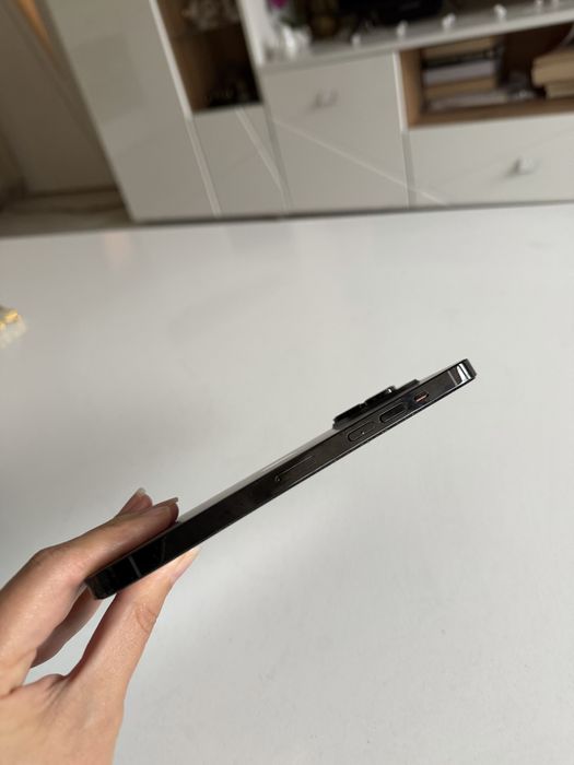 Много запазен Iphone 14 pro Max 256 GB