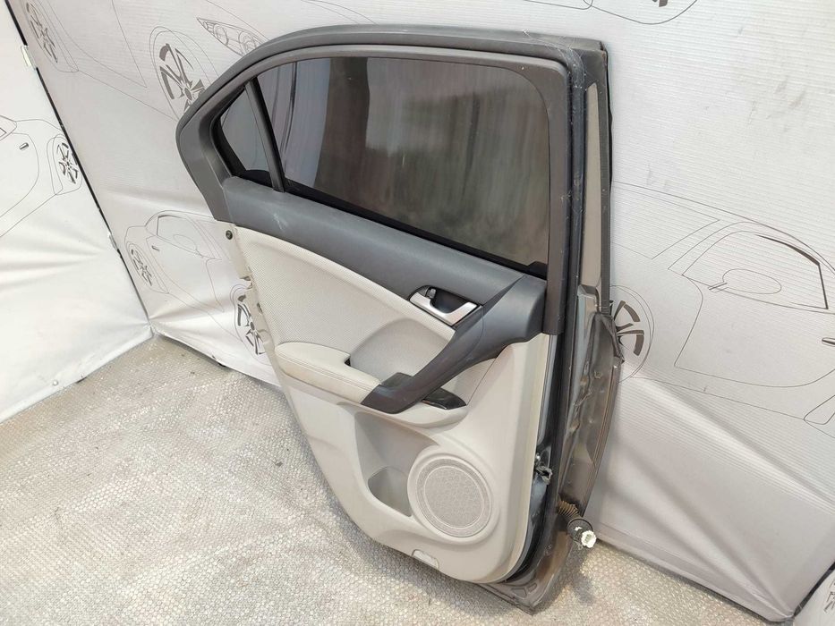 Ușă Spate Stânga Honda Accord Sedan Gri Cod OEM 67550-TA0 2009 / [2008-2016] / (1C)