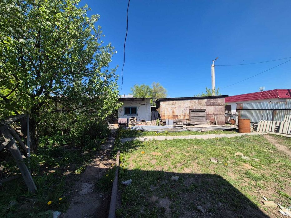Продам 4 комн дом в соцгороде по улице Карбышева.