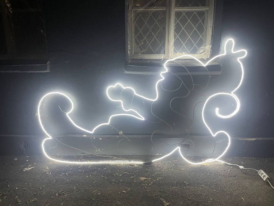 Новогодние светящиеся фигуры в ассортименте