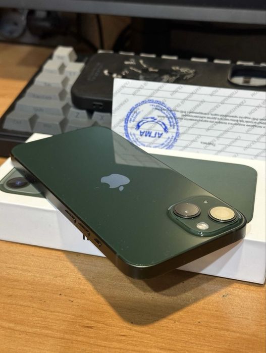 Iphone 13 на 128gb  Айфон 13