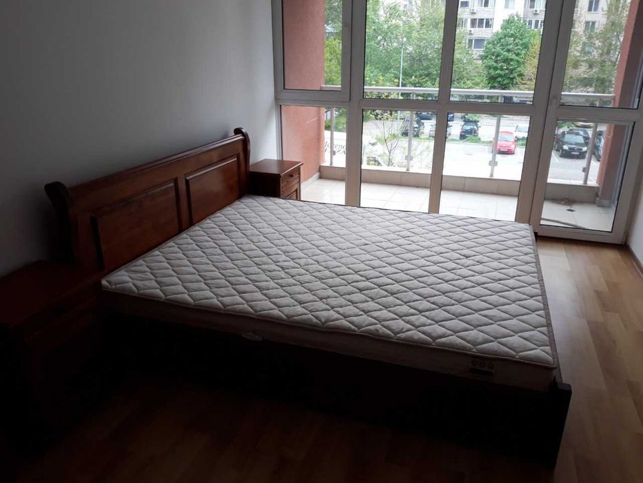 Дава се под наем Двустаен апартамент в Пловдив, Гагарин - 70 кв.м за 275 € - Снимка #2