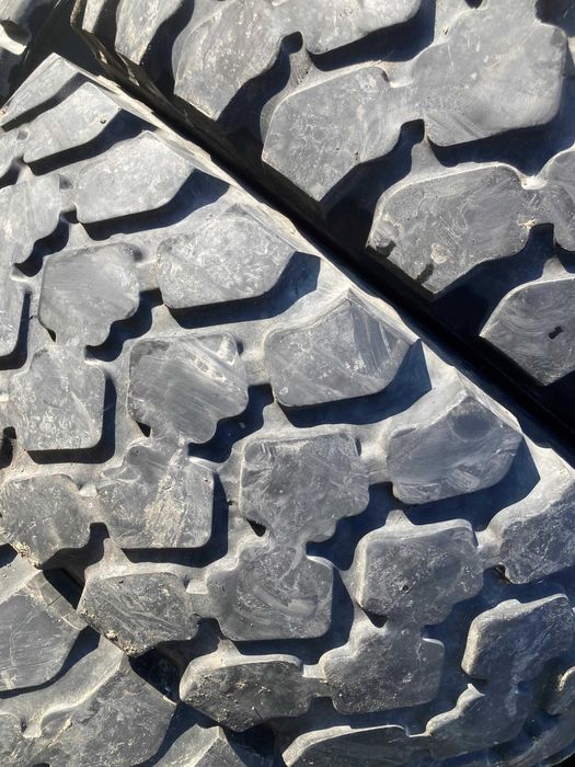 Гуми 395/85R20  Тежкотоварни универсални Michelin XML 161G
